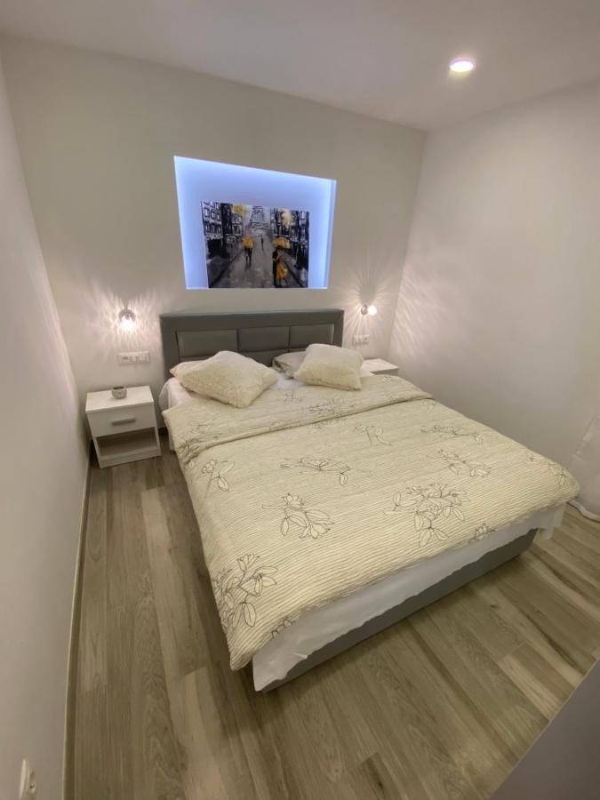 Apartment Bono Baška Voda Eksteriør billede
