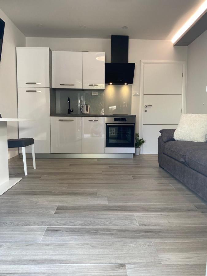 Apartment Bono Baška Voda Eksteriør billede