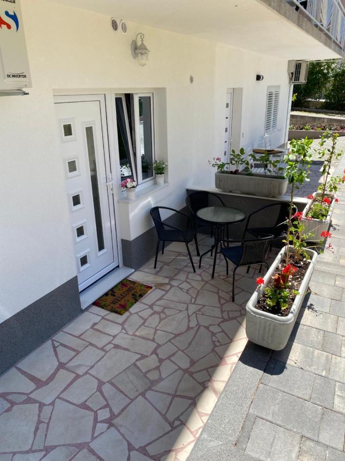 Apartment Bono Baška Voda Eksteriør billede