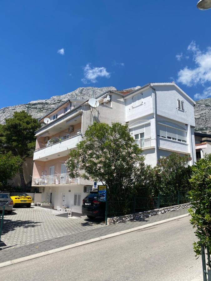 Apartment Bono Baška Voda Eksteriør billede